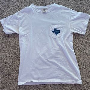 a comfort colors white tshirt
